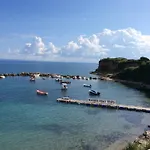 吉拉尼酒店