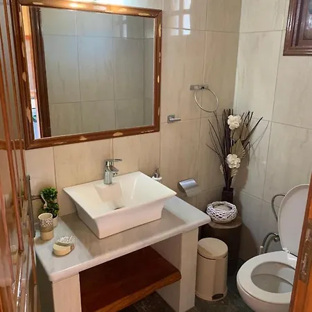 Апартаменты Gerani Василикос