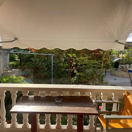 公寓 吉拉尼酒店 Vasilikí